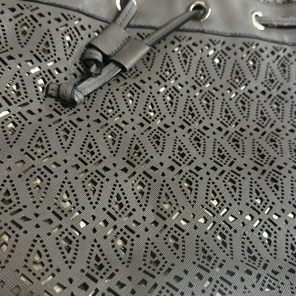 Cross Body - Picture 2 of 2